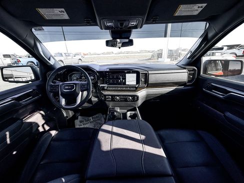 Certified 2023 GMC Sierra 1500 Elevation w/ Elevation Premium Package image 10