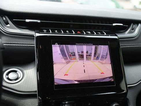 New 2025 Jeep Grand Cherokee L Altitude image 22