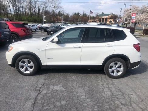 Used 2011 BMW X3 xDrive28i image 3