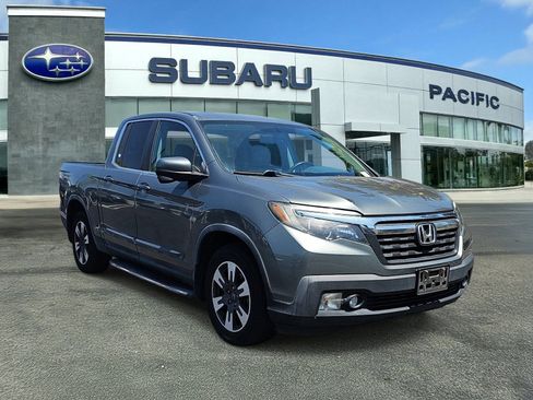 Used 2017 Honda Ridgeline RTL-T image 1