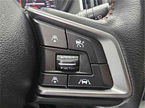 Used 2019 Subaru Crosstrek 2.0i Premium image 22