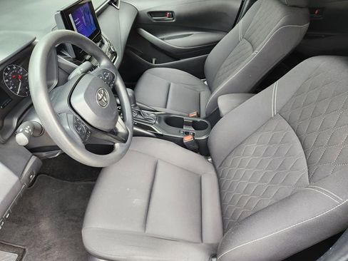 Used 2023 Toyota Corolla LE FWD image 13