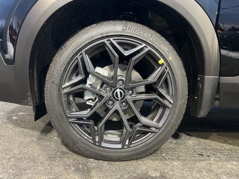 New 2026 Nissan Kicks SR w/ SR Premium Package AWD/4WD image 52