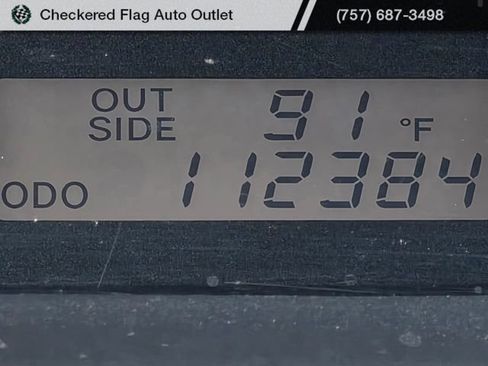 Used 2005 Toyota Corolla LE w/ Audio Value Pkg FWD image 11
