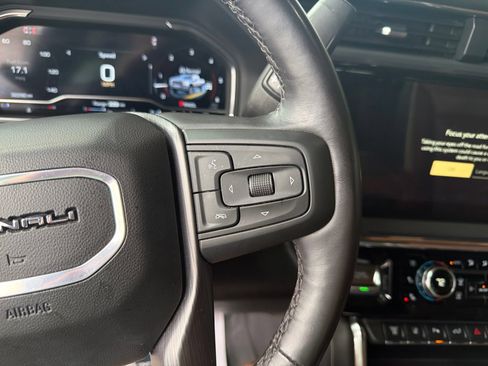 Used 2025 GMC Sierra 2500 Denali Ultimate AWD/4WD image 14