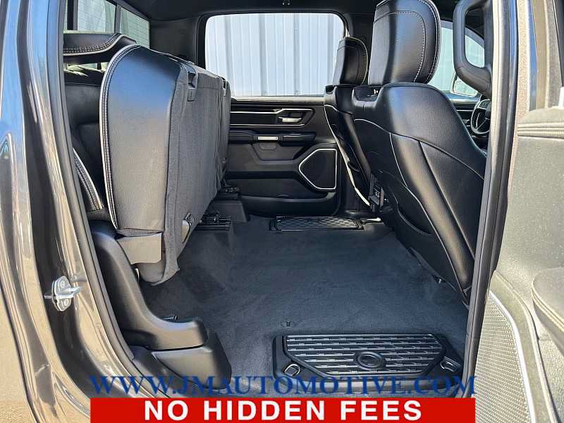 Used 2021 RAM 1500 Laramie w/ Sport Appearance Package AWD/4WD image 17