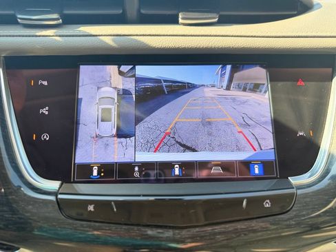 Used 2023 Cadillac XT6 Premium Luxury w/ Technology Package FWD image 15
