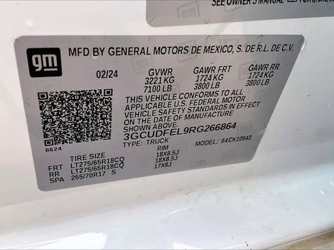 Used 2024 Chevrolet Silverado 1500 LT Trail Boss w/ Convenience Package II image 33