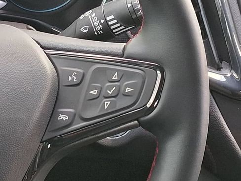 Used 2024 Chevrolet Equinox RS w/ RS Leather Package FWD image 12