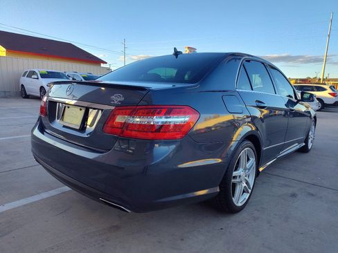 Used 2013 Mercedes-Benz E 350 Luxury image 4