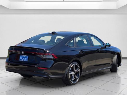 Used 2026 Honda Accord Sport image 5