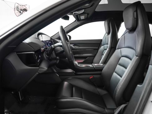 Certified 2025 Porsche Taycan 4 Cross Turismo image 5