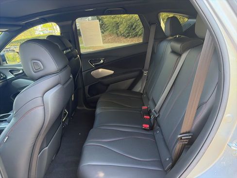 Used 2025 Acura RDX AWD w/ A-Spec & Advance Pkg image 12