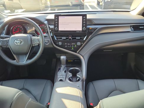Used 2024 Toyota Camry XSE image 16