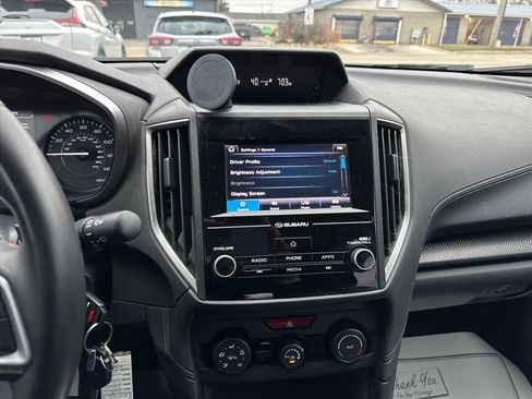 Used 2018 Subaru Crosstrek 2.0i Premium w/ Eyesight System image 22