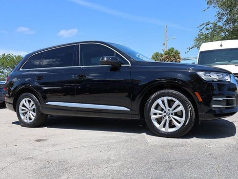 Used 2019 Audi Q7 3.0T Premium Plus AWD/4WD image 5