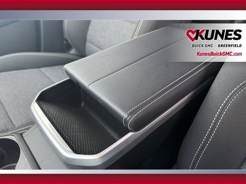 New 2026 GMC Terrain Elevation w/ LPO, Floor Liner Package AWD/4WD image 28