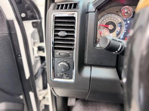 Used 2018 RAM 1500 Laramie Longhorn w/ Convenience Group image 24