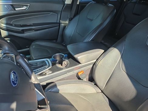 Used 2018 Ford Edge Titanium w/ Equipment Group 301A image 13