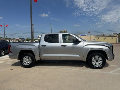 Used 2023 Toyota Tundra SR w/ SR Tow Package AWD/4WD image 4