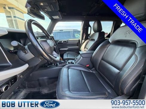 Certified 2023 Ford Bronco Badlands AWD/4WD image 8