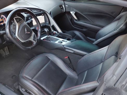 Used 2016 Chevrolet Corvette Z06 w/ 3LZ Preferred Equipment Group RWD image 24
