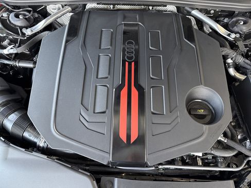 Used 2025 Audi S5 Prestige image 17