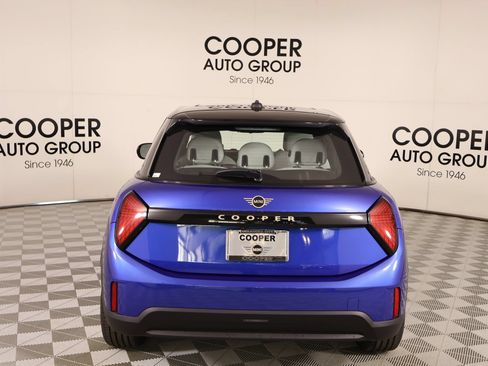 New 2026 MINI Cooper 4-Door Hardtop FWD image 21