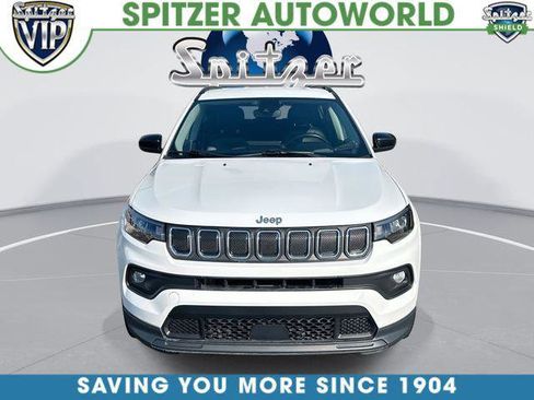 Certified 2022 Jeep Compass Latitude w/ Convenience Group image 3