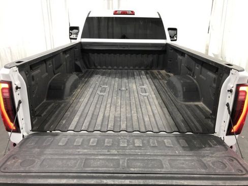 Used 2025 GMC Sierra 3500 Pro image 10