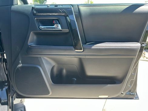 Used 2023 Toyota 4Runner TRD Off-Road AWD/4WD image 30
