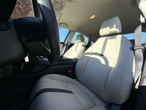 Used 2017 Honda Civic LX image 25