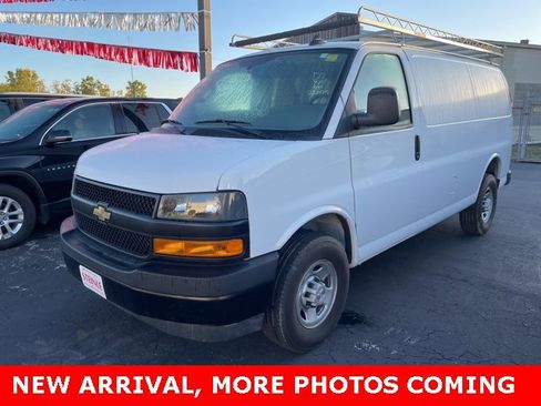 Used 2022 Chevrolet Express 2500 w/ Driver Convenience Package image 1