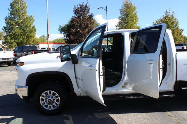Used 2024 Chevrolet Silverado 2500 LT w/ Convenience Package AWD/4WD image 10