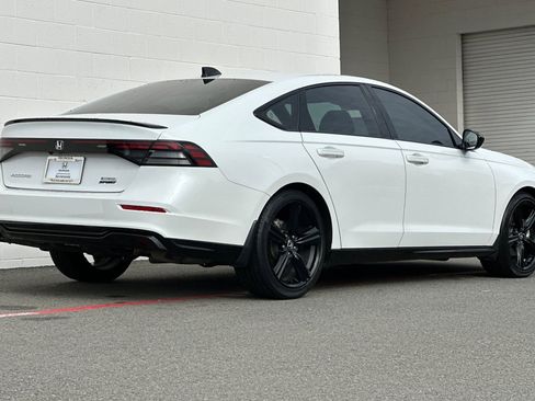 Used 2024 Honda Accord Sport image 8