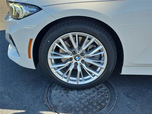 Certified 2023 BMW 330i Sedan w/ Premium Package image 7