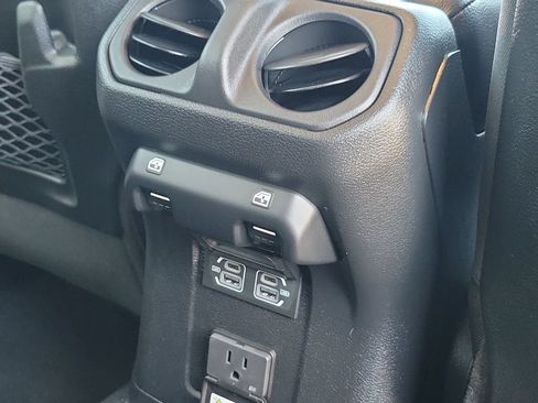 Used 2024 Jeep Wrangler Unlimited Rubicon 4xe w/ Capability Package AWD/4WD image 24