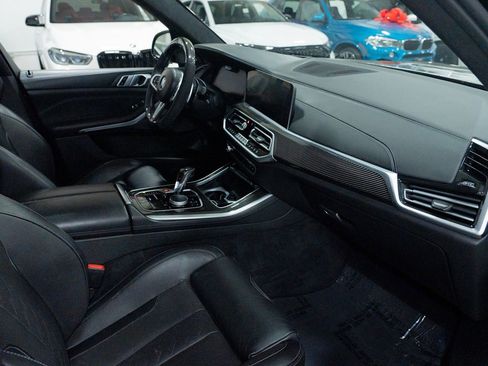 Used 2022 BMW X5 M w/ Executive Package AWD/4WD image 40