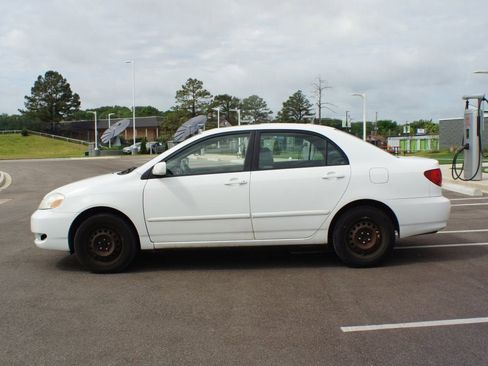 Used 2008 Toyota Corolla LE image 8