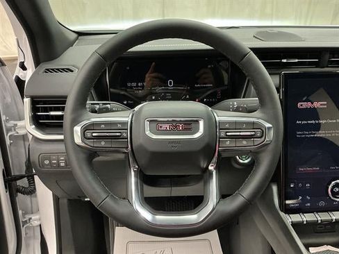New 2027 GMC Terrain Elevation w/ LPO, Floor Liner Package AWD/4WD image 12