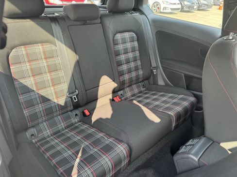 Used 2015 Volkswagen GTI S FWD image 16