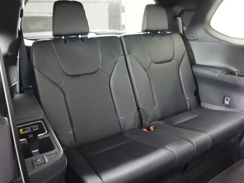 New 2026 Lexus TX 500h AWD image 24
