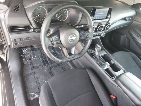 Certified 2025 Nissan Sentra S FWD image 12