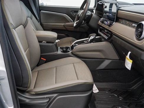 New 2026 Chevrolet Colorado ZR2 w/ Technology Package image 14