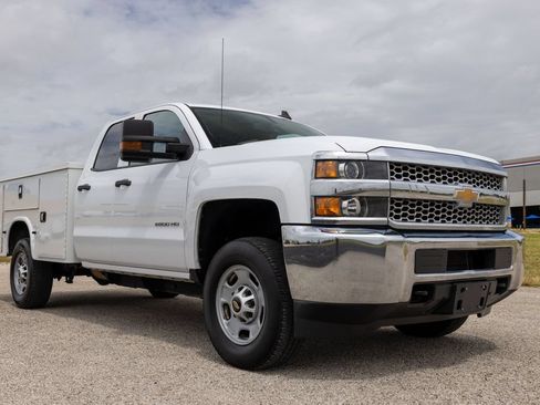 Used 2019 Chevrolet Silverado 2500 W/T w/ WT Convenience Package RWD image 1