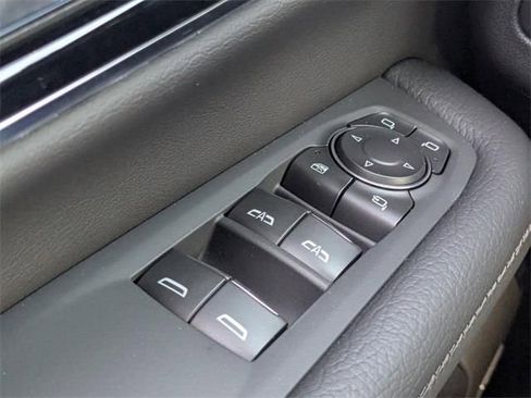 New 2026 GMC Yukon XL Denali AWD/4WD image 23