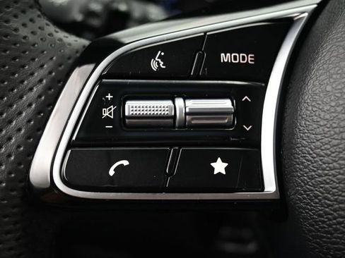 Used 2024 Kia Forte GT-Line w/ GT-Line Premium Package image 17