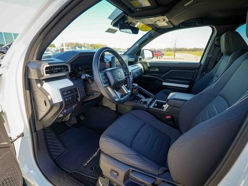 Used 2024 Toyota Tacoma TRD Off-Road AWD/4WD image 16
