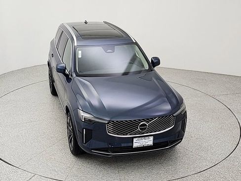 New 2026 Volvo XC90 B6 Plus w/ Protection Package image 14