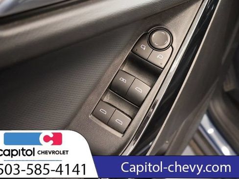 Used 2025 Chevrolet Equinox LT w/ Convenience Package II AWD/4WD image 11